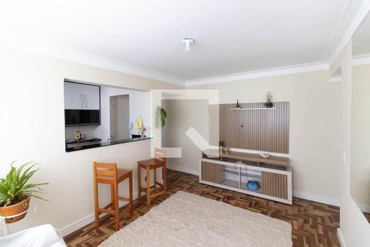 Sala de apartamento para alugar com 2 quartos, 70m² em Cursino, São Paulo