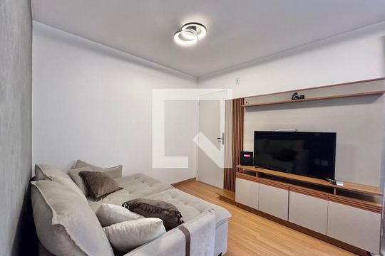 Apartamento para alugar com 2 quartos, 53m² em Vargem Grande, Rio de Janeiro