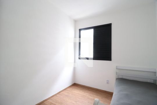 Quarto 1 de apartamento para alugar com 2 quartos, 52m² em Shopping Park, Uberlândia