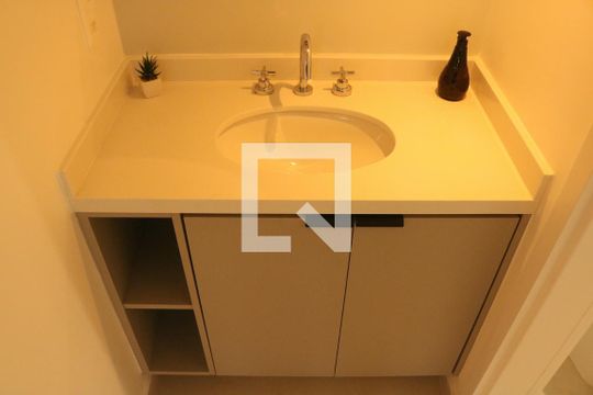 Banheiro de apartamento para alugar com 1 quarto, 41m² em Perdizes, São Paulo