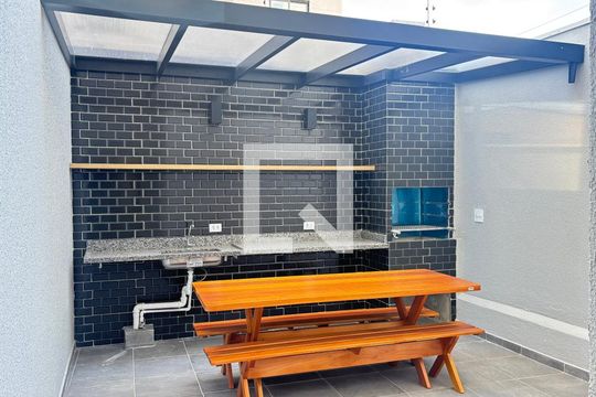 Churrasqueira de apartamento para alugar com 2 quartos, 45m² em Vila Palmares, Santo André