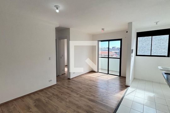 Apartamento para alugar com 2 quartos, 45m² em Vila Palmares, Santo André