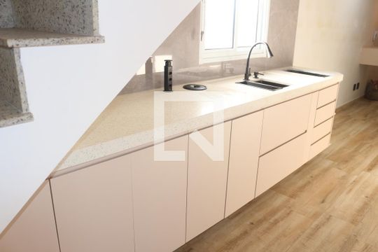 Cozinha de apartamento à venda com 2 quartos, 103m² em Santa Maria, Santo André