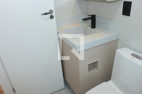 Banheiro da Suíte  de apartamento à venda com 2 quartos, 103m² em Santa Maria, Santo André