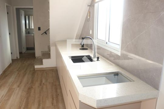 Cozinha de apartamento à venda com 2 quartos, 103m² em Santa Maria, Santo André