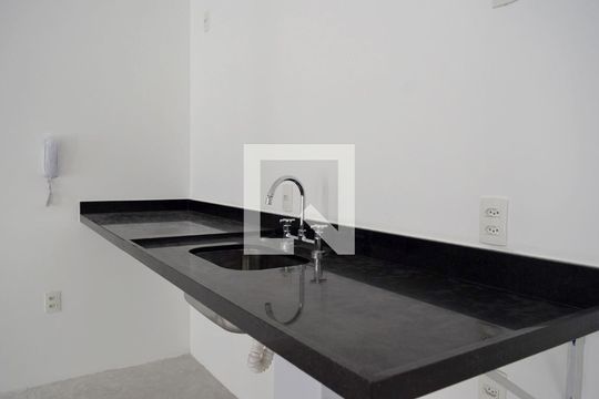 Sala de apartamento para alugar com 3 quartos, 93m² em Sumaré, São Paulo