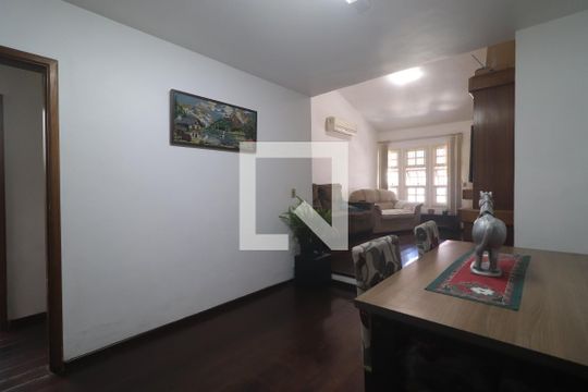 Sala de casa à venda com 3 quartos, 136m² em São Jorge, Novo Hamburgo