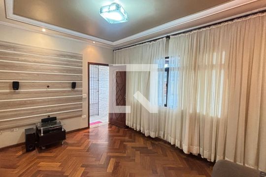 Sala de casa à venda com 2 quartos, 127m² em Vila Vitória, Santo André