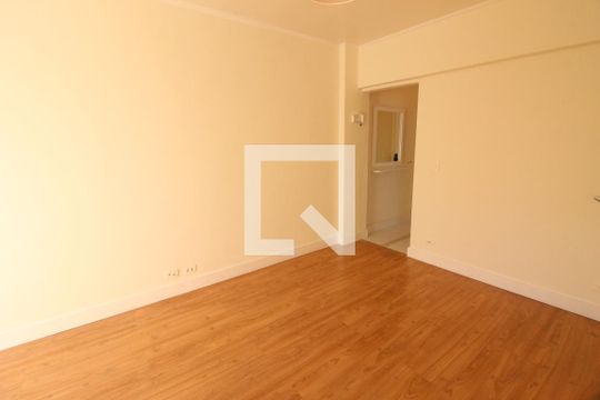 Sala de apartamento para alugar com 2 quartos, 56m² em Vila Osasco, Osasco