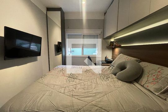 Suíte de apartamento para alugar com 2 quartos, 78m² em Jardim das Vertentes, São Paulo