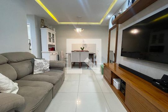 Sala de apartamento para alugar com 2 quartos, 78m² em Jardim das Vertentes, São Paulo