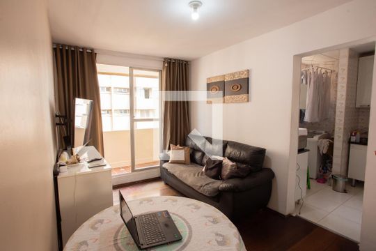 Apartamento à venda com 2 quartos, 63m² em Vila Santa Maria, São Paulo