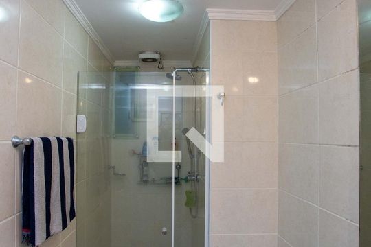 Banheiro Social de apartamento à venda com 3 quartos, 68m² em Jardim Melo, Diadema