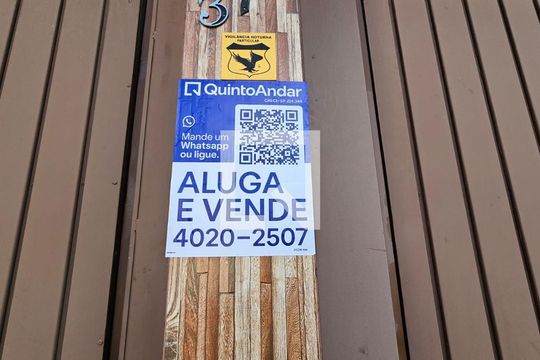 Fachada - plaquinha de casa para alugar com 2 quartos, 90m² em Vila Silvia, São Paulo