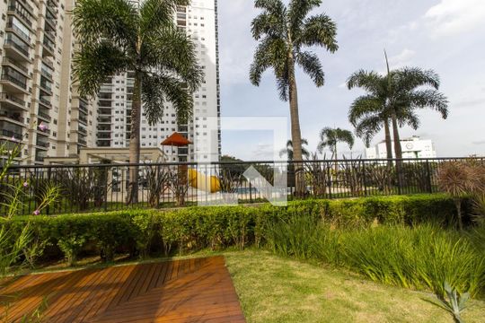 Área comum de apartamento à venda com 3 quartos, 119m² em Jardim Tupanci, Barueri