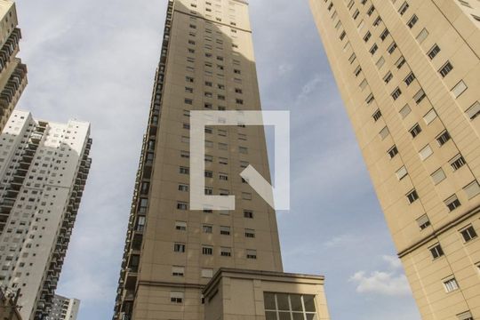 Fachada do Prédio de apartamento à venda com 3 quartos, 119m² em Jardim Tupanci, Barueri