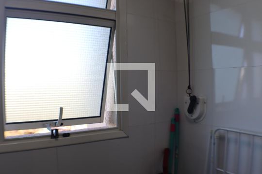 Área de Serviço de apartamento à venda com 3 quartos, 119m² em Jardim Tupanci, Barueri