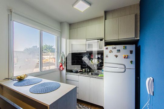 Cozinha de kitnet/studio à venda com 1 quarto, 24m² em Sé, São Paulo