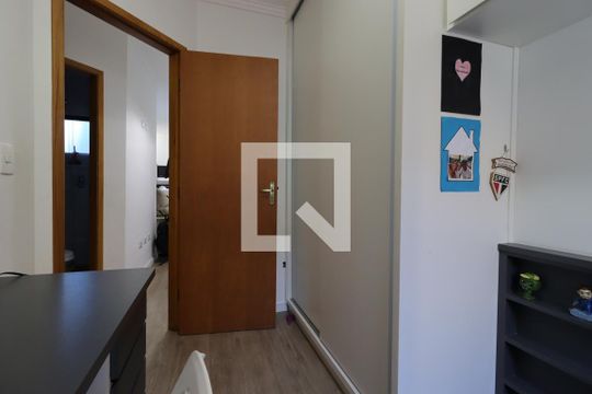 Quarto de apartamento à venda com 2 quartos, 122m² em Santa Maria, Santo André