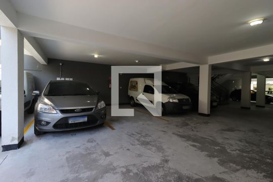 Garagem de apartamento à venda com 2 quartos, 122m² em Santa Maria, Santo André