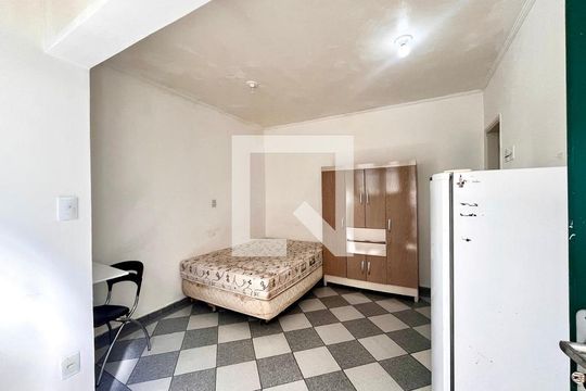 Sala/Quarto de apartamento para alugar com 1 quarto, 14m² em Cidade Universitária, Campinas