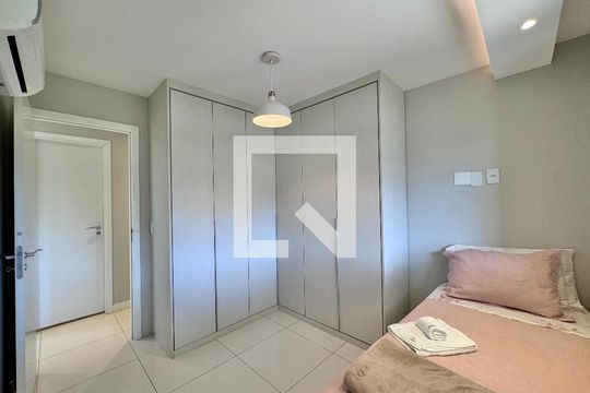 Quarto 1 de apartamento à venda com 3 quartos, 91m² em Recreio dos Bandeirantes, Rio de Janeiro