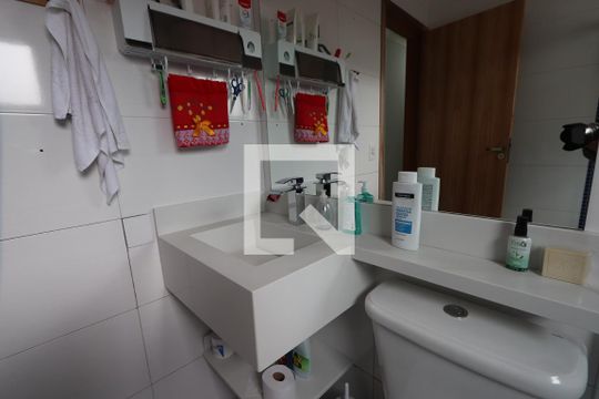 Banheiro de casa à venda com 3 quartos, 170m² em Jardim Vila Formosa, São Paulo