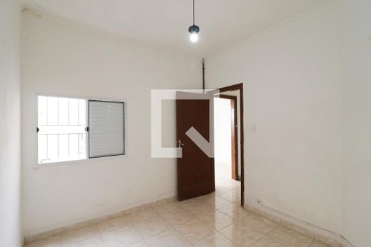 Quarto 1 de casa para alugar com 2 quartos, 95m² em Jardim São Paulo, São Paulo