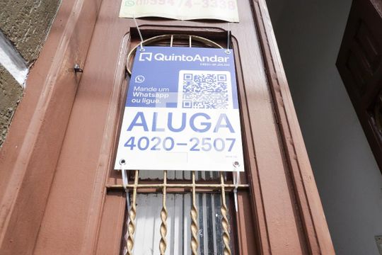 Placa de casa para alugar com 2 quartos, 95m² em Jardim São Paulo, São Paulo