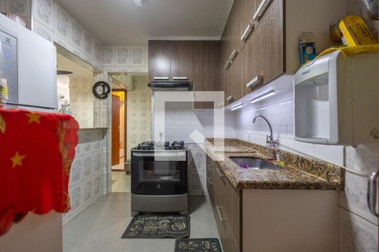 Cozinha de apartamento para alugar com 2 quartos, 90m² em Estácio, Rio de Janeiro