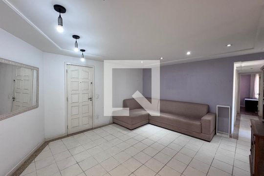 Sala de apartamento à venda com 3 quartos, 129m² em Barra da Tijuca, Rio de Janeiro
