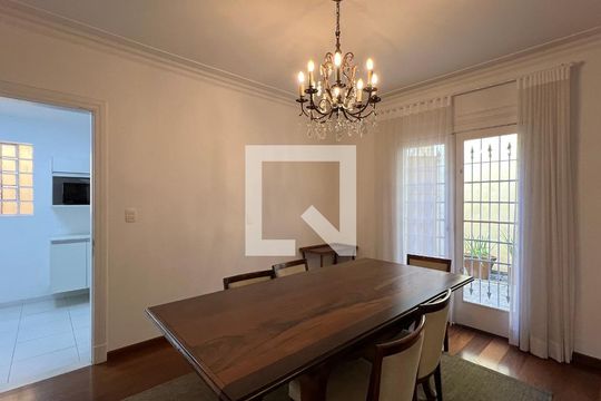 Sala de Jantar de casa à venda com 3 quartos, 300m² em Jardim Europa, São Paulo