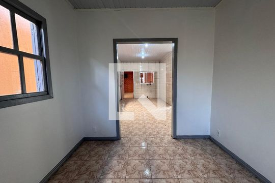 Sala de casa à venda com 4 quartos, 240m² em Feitoria, São Leopoldo