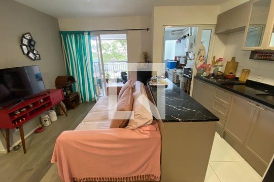 Sala de apartamento à venda com 2 quartos, 66m² em Santo Amaro, São Paulo