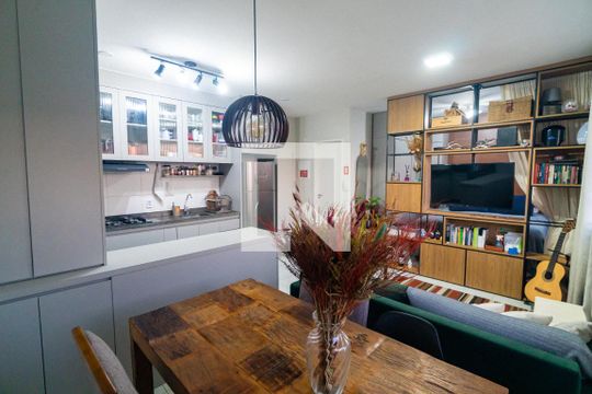 Sala de apartamento para alugar com 1 quarto, 38m² em Vila Paulista, São Paulo
