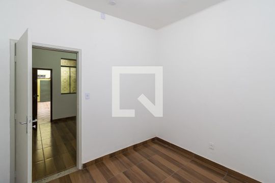 Quarto 1 de casa para alugar com 2 quartos, 120m² em Irajá, Rio de Janeiro