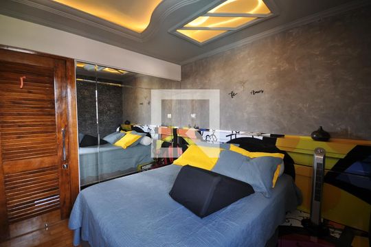 Quarto 1 de apartamento para alugar com 2 quartos, 55m² em Vila Ede, São Paulo