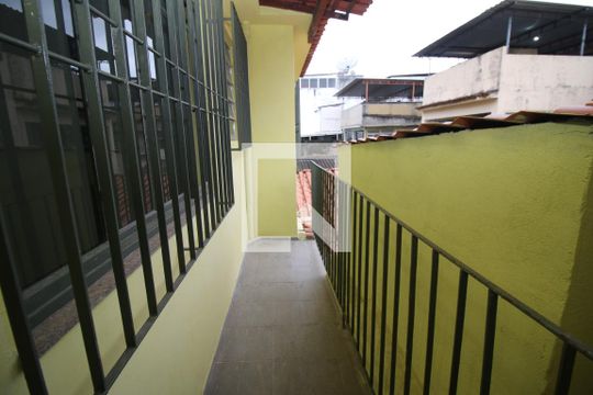 Varanda de casa à venda com 2 quartos, 120m² em Irajá, Rio de Janeiro