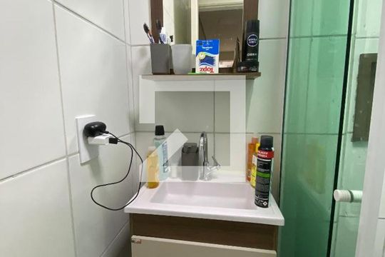 Banheiro de apartamento à venda com 2 quartos, 86m² em Vila Bremen, Guarulhos