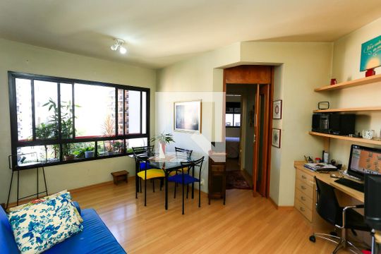 Apartamento à venda com 1 quarto, 43m² em Morumbi, São Paulo