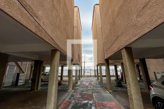 Área comum de apartamento para alugar com 3 quartos, 72m² em Ribeira, Rio de Janeiro