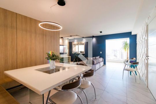 Sala de apartamento à venda com 3 quartos, 125m² em Jardim Vazani, São Paulo