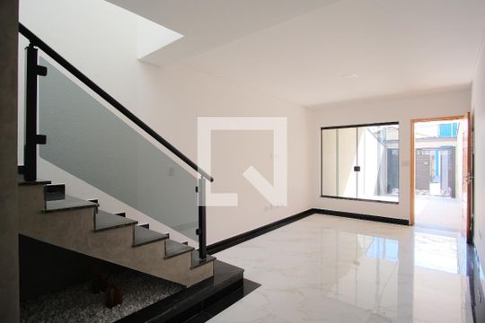 Sala de casa à venda com 3 quartos, 130m² em Penha de França, São Paulo