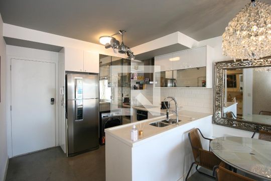 Kitnet/Studio para alugar com 1 quarto, 50m² em Pinheiros, São Paulo