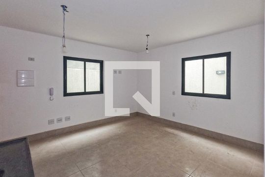Kitnet/Studio à venda com 1 quarto, 26m² em Vila Cruz das Almas, São Paulo