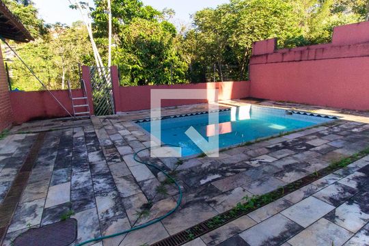 Área comum de casa de condomínio à venda com 4 quartos, 367m² em Matapaca, Niterói