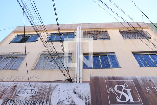 Fachada de apartamento para alugar com 2 quartos, 90m² em Setor Central, Goiânia