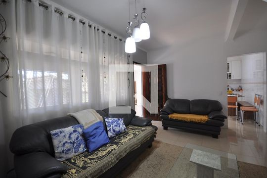 Sala de casa à venda com 3 quartos, 240m² em Vila Medeiros, São Paulo