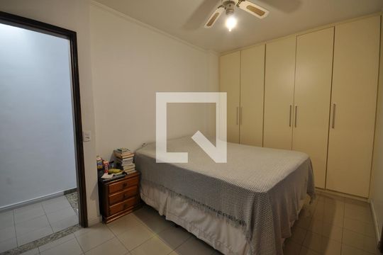 Quarto 1 de casa à venda com 3 quartos, 240m² em Vila Medeiros, São Paulo