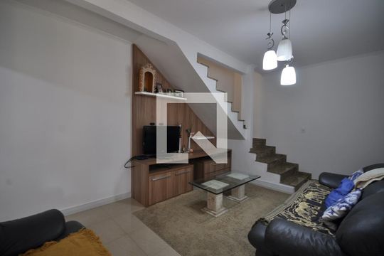 Casa à venda com 3 quartos, 240m² em Vila Medeiros, São Paulo